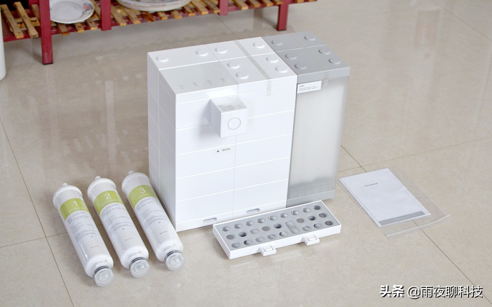 全网首测：小米新品即热净饮机：模块化外观，奶爸神器