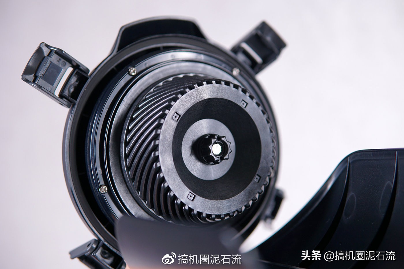 吸尘器好不好用,吸尘器能吸水吗