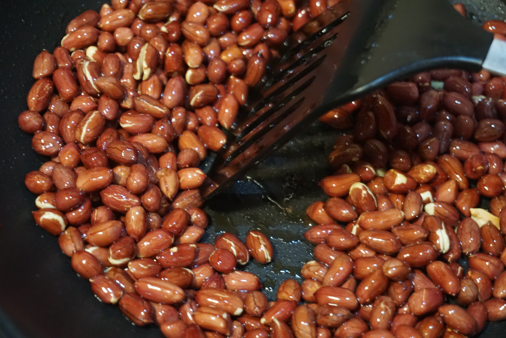 炸果仁怎么炸不糊,炸果仁的小秘诀