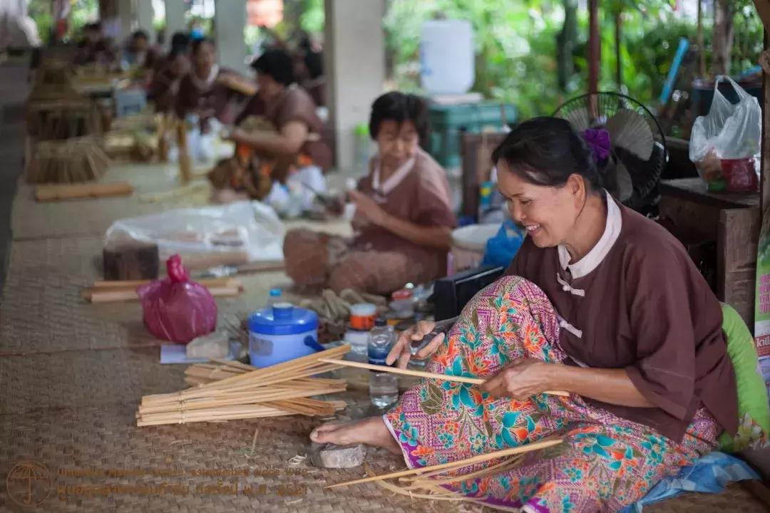 泰国泼水节狂欢六日游,泰国泼水节电音节攻略