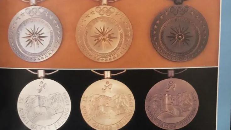 展览获奖证书牌匾,奖杯奖状展览