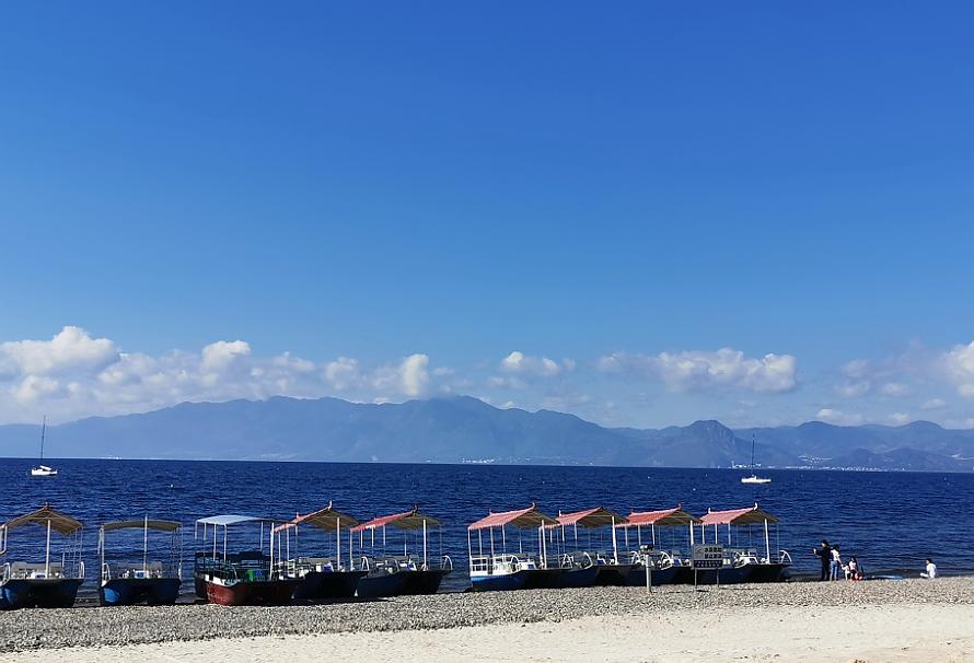 重庆抚仙湖四天三夜自助游攻略,重庆到云南抚仙湖旅游攻略