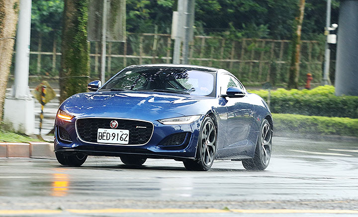 jacky试驾捷豹f-type,捷豹f-type5.0scsvr试驾