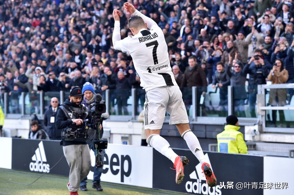 梅西和c罗35次对决谁赢得多,c罗被梅西压制的5大瞬间