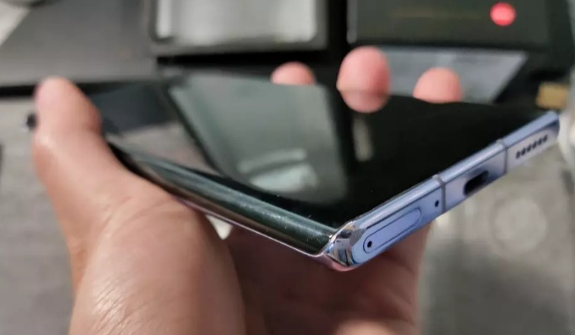 一般人的手机使用多久一换最合适？老师傅的建议很实在，说心坎了