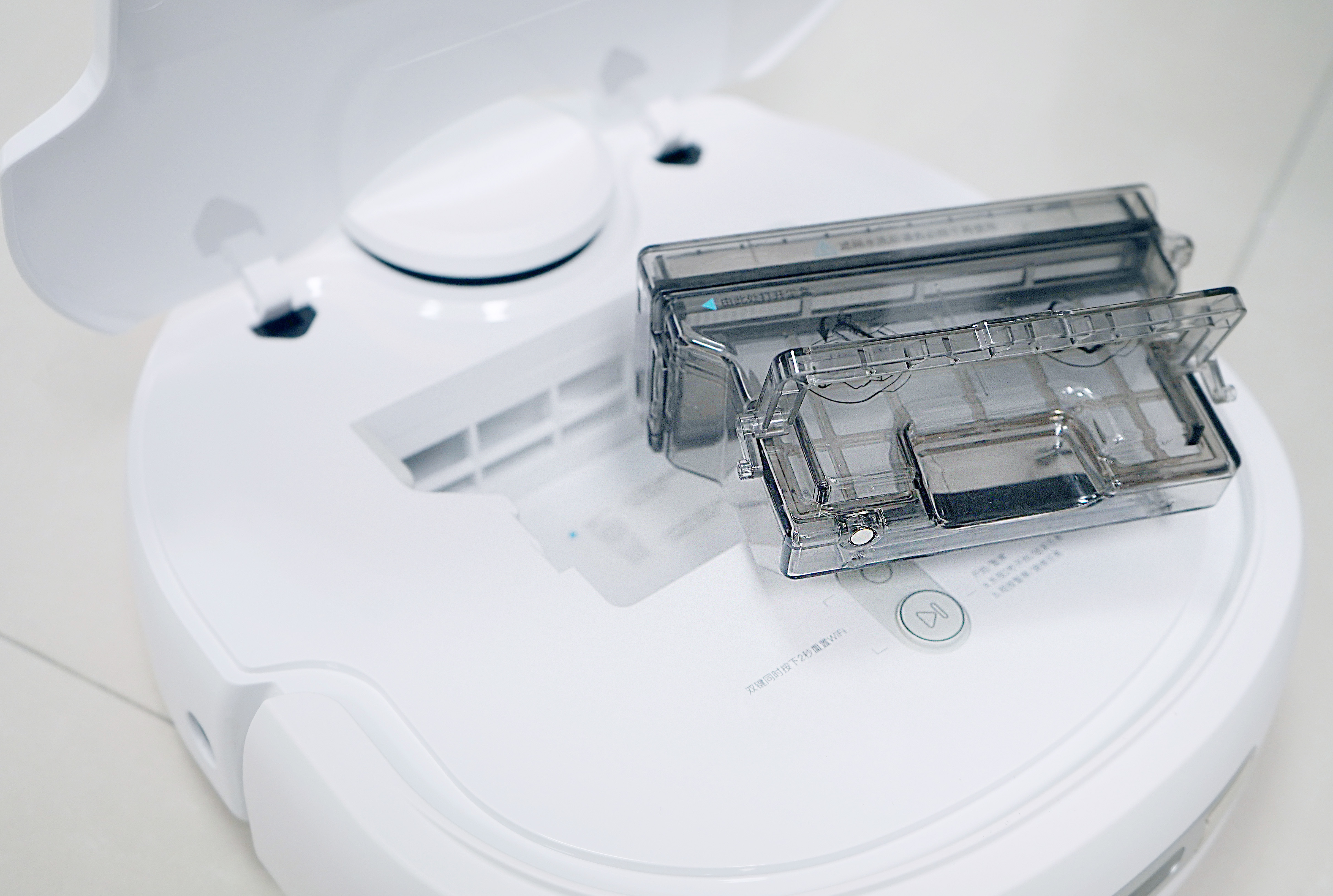 扫地机器人解放劳动力,会扫地的机器人