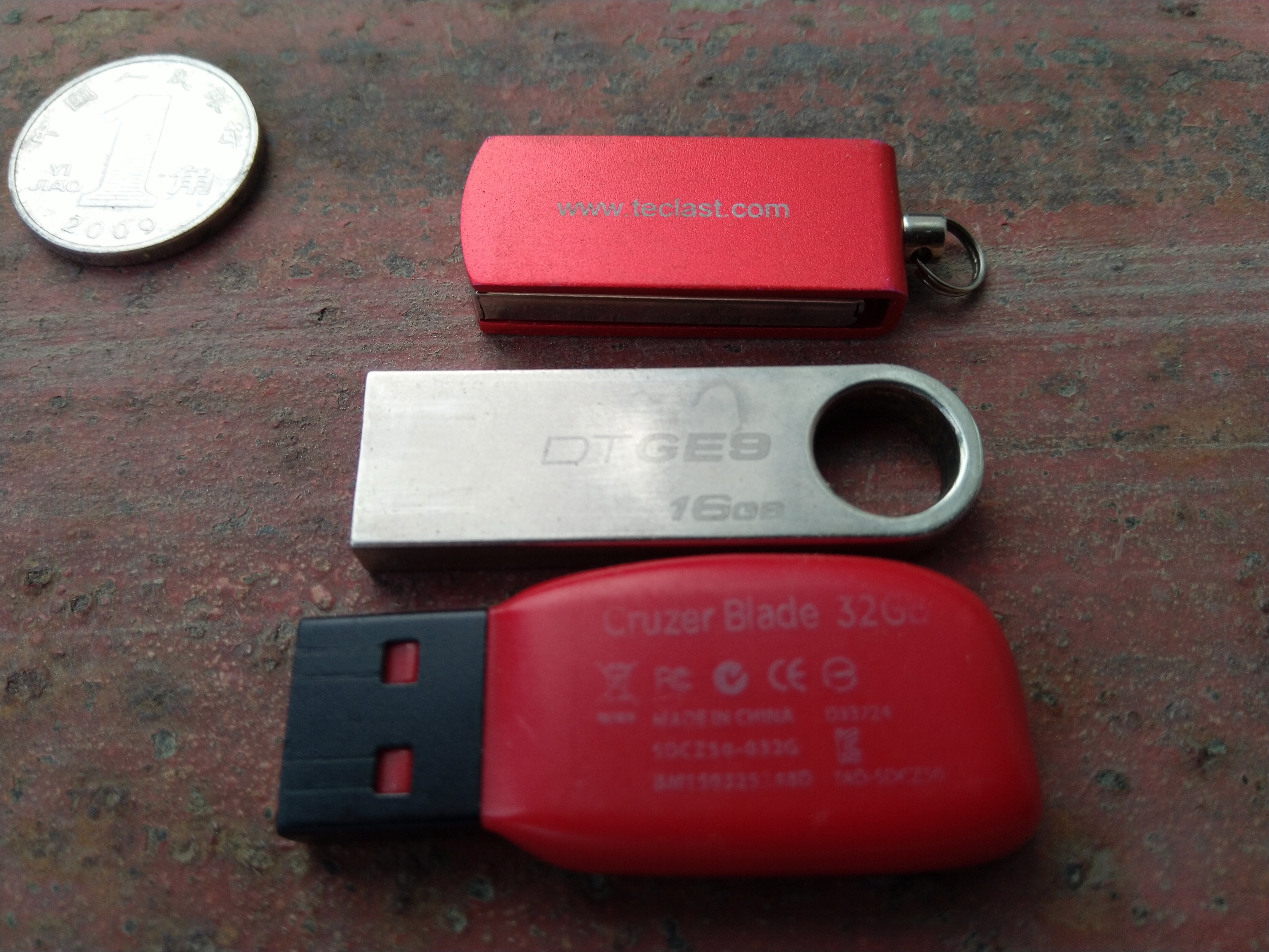 如何识别鉴别u盘的真假优劣,怎么辨别u盘的真假