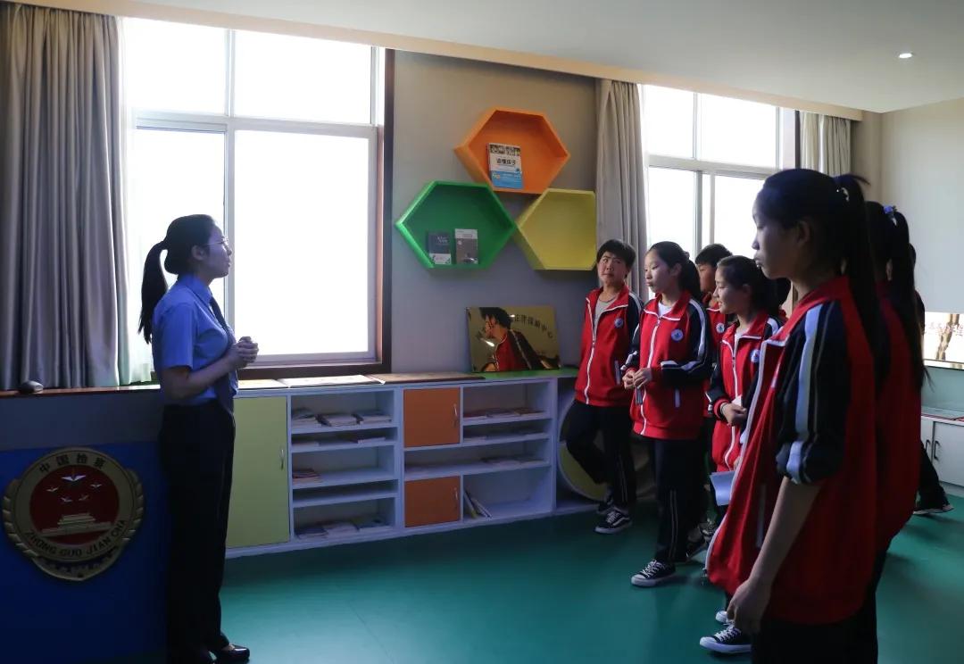 【周检·“我为群众办实事”】强担当、勇作为，推进“我为群众办实事”落细落实