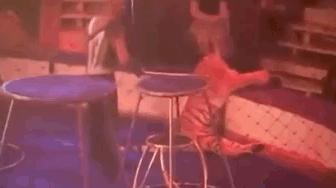 被囚34年取精，被迫亲手杀死爱子，最后只能挣扎着死去…