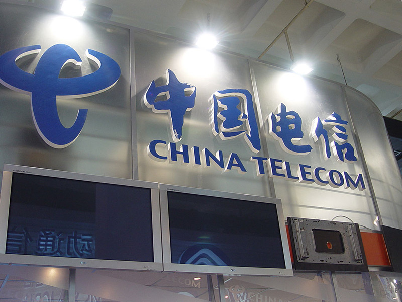 老外表示，双卡双待是什么，中国手机这不是浪费手机空间吗？