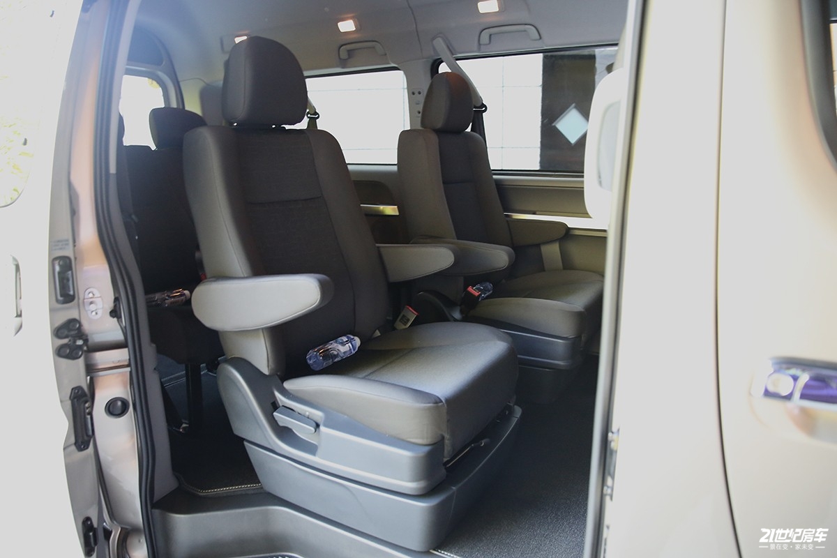 华晨金杯新海狮房车,华晨雷诺金杯海狮王视频