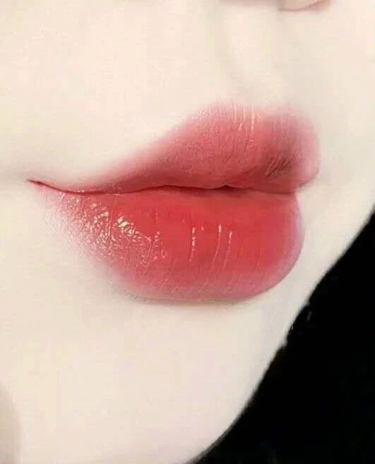 李佳琦推荐了三百多只口红，我帮你们选出了绝对不会出错的八只