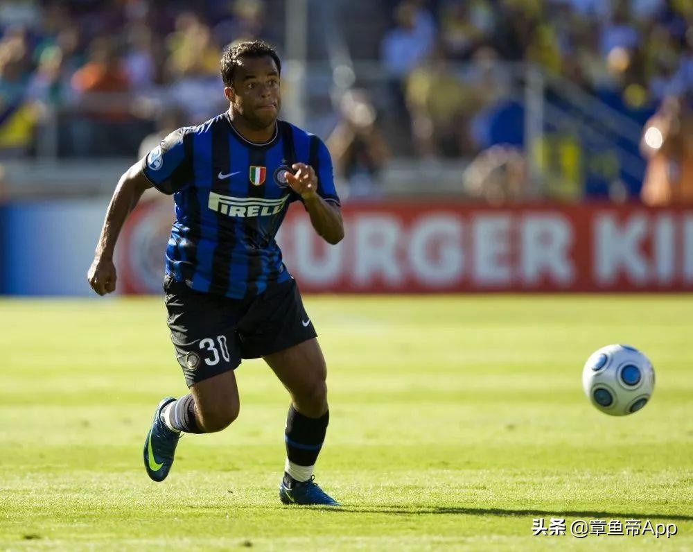 一日足坛动态汇总：枪手7年前人员全部走光吴镇宇落叶归根