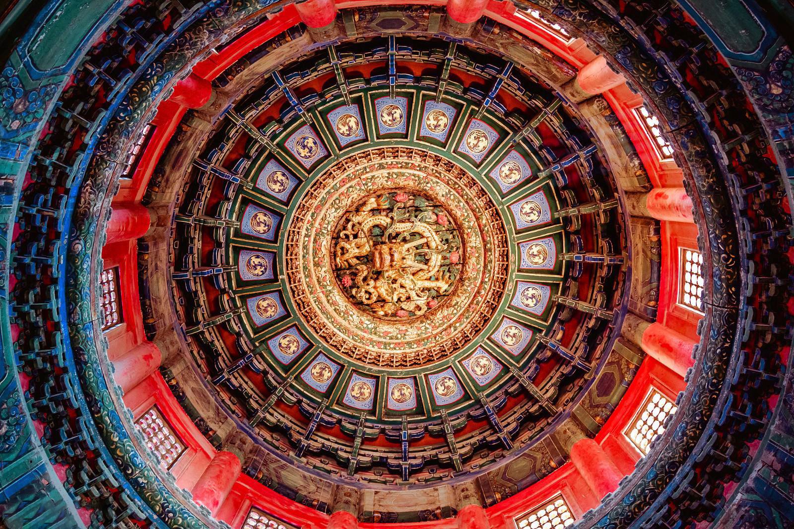 艺鼎新作|黄记煌从清朝来，在2019年达到颜值巅峰