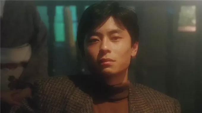 李连杰的醉拳与成龙醉拳谁是正宗,螳螂拳李连杰vs成龙醉拳大电影