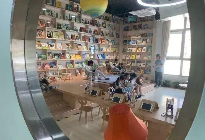 美爆了！上海的公办幼儿园也能这么好看！最低学费不到200元/月