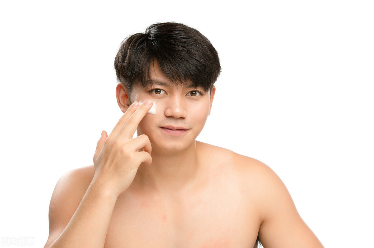 黑头毛孔粗大出油推荐水乳,控油补水保湿洁面乳