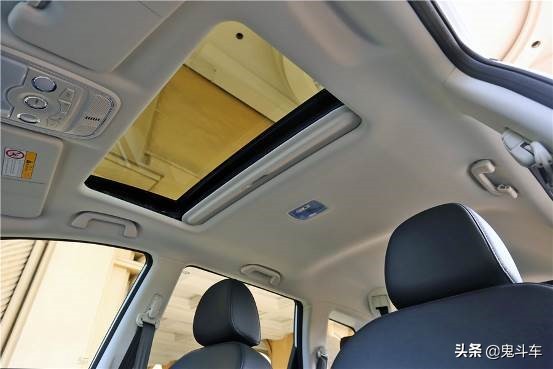 全新哈弗h6冠军版油耗测试,哈弗h6老款红标运动版沉浸式体验