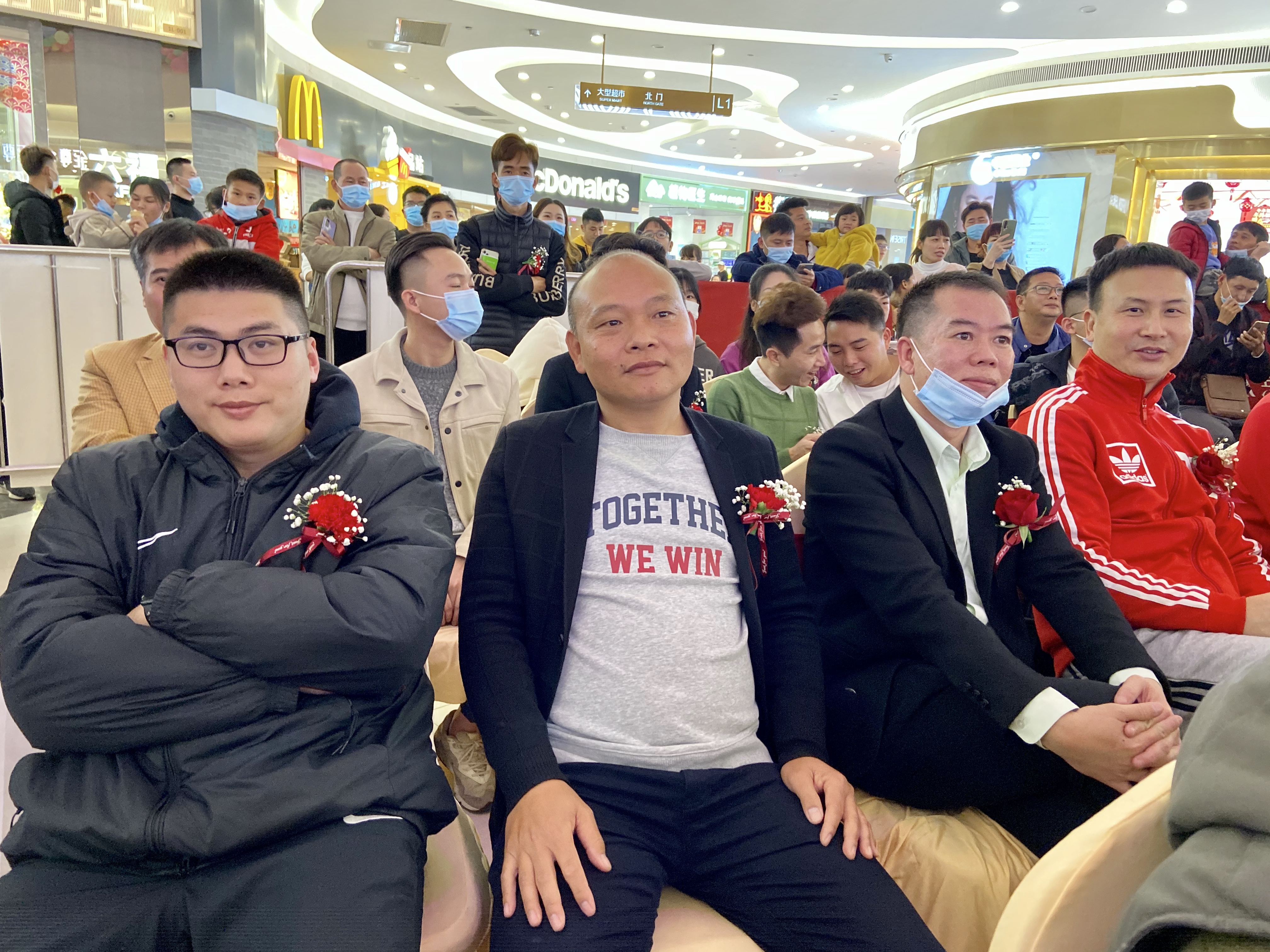 鍚村窛瓒崇悆鍦ㄧ嚎鐩存挱鍥炴斁瑙嗛,鍚村窛瓒崇悆鍦ㄧ嚎鐩存挱鍥炴斁