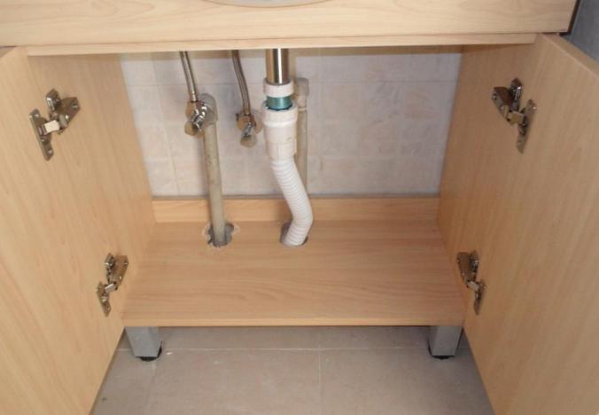 卫生间下水道反味是啥原因？如何解决