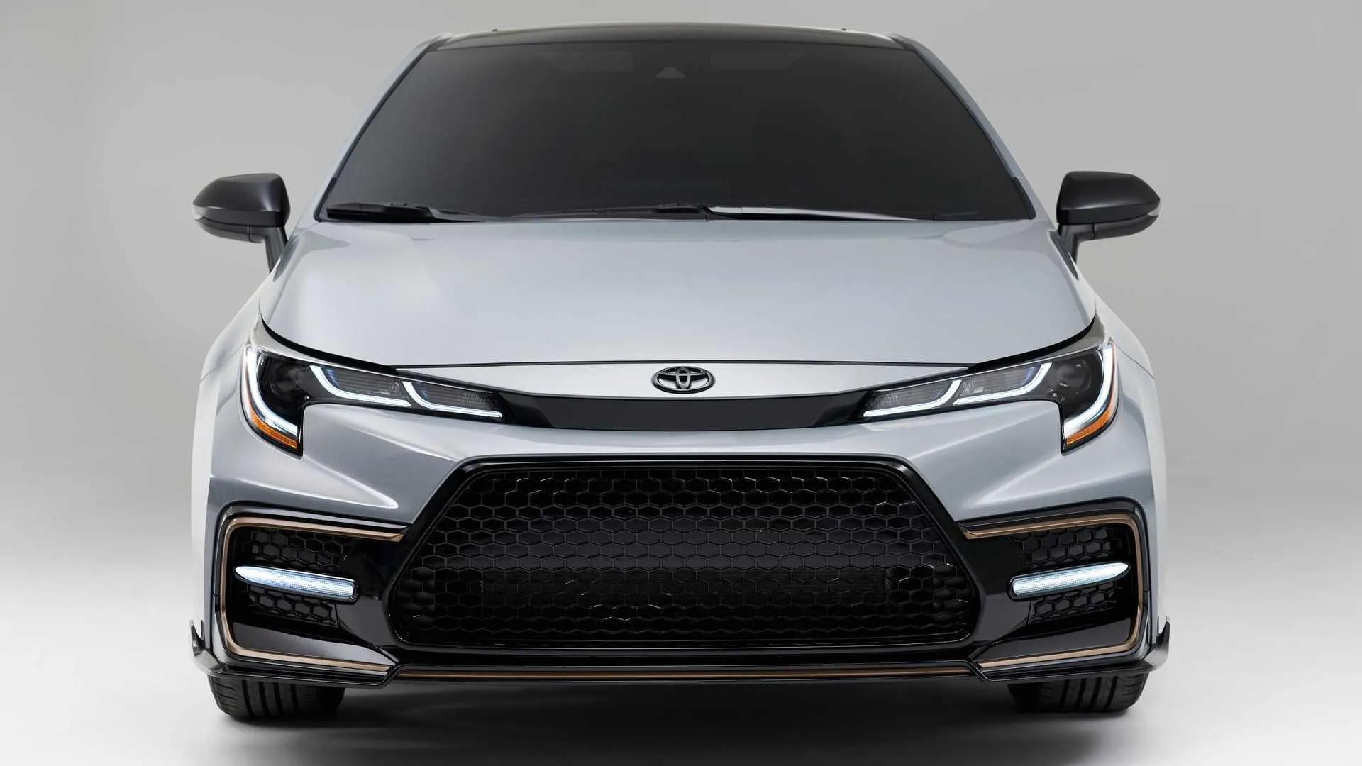 卡罗拉2020款和14代轩逸,2022款卡罗拉双擎和卡罗拉1.5