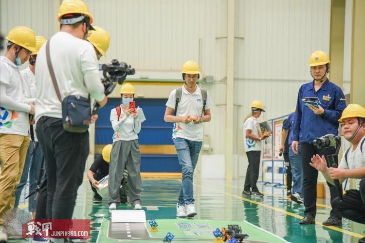 驾驶高达条件,驾驶高达片段