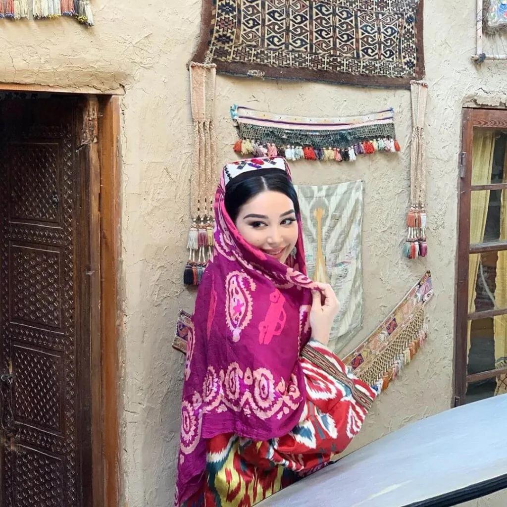 乌兹别克斯坦的九位高颜值女星，你认识几个？