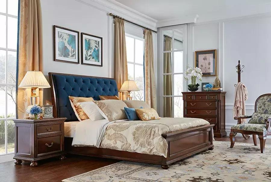 床头柜这样搭配卧室真的好美 (美洛铂格床头柜)