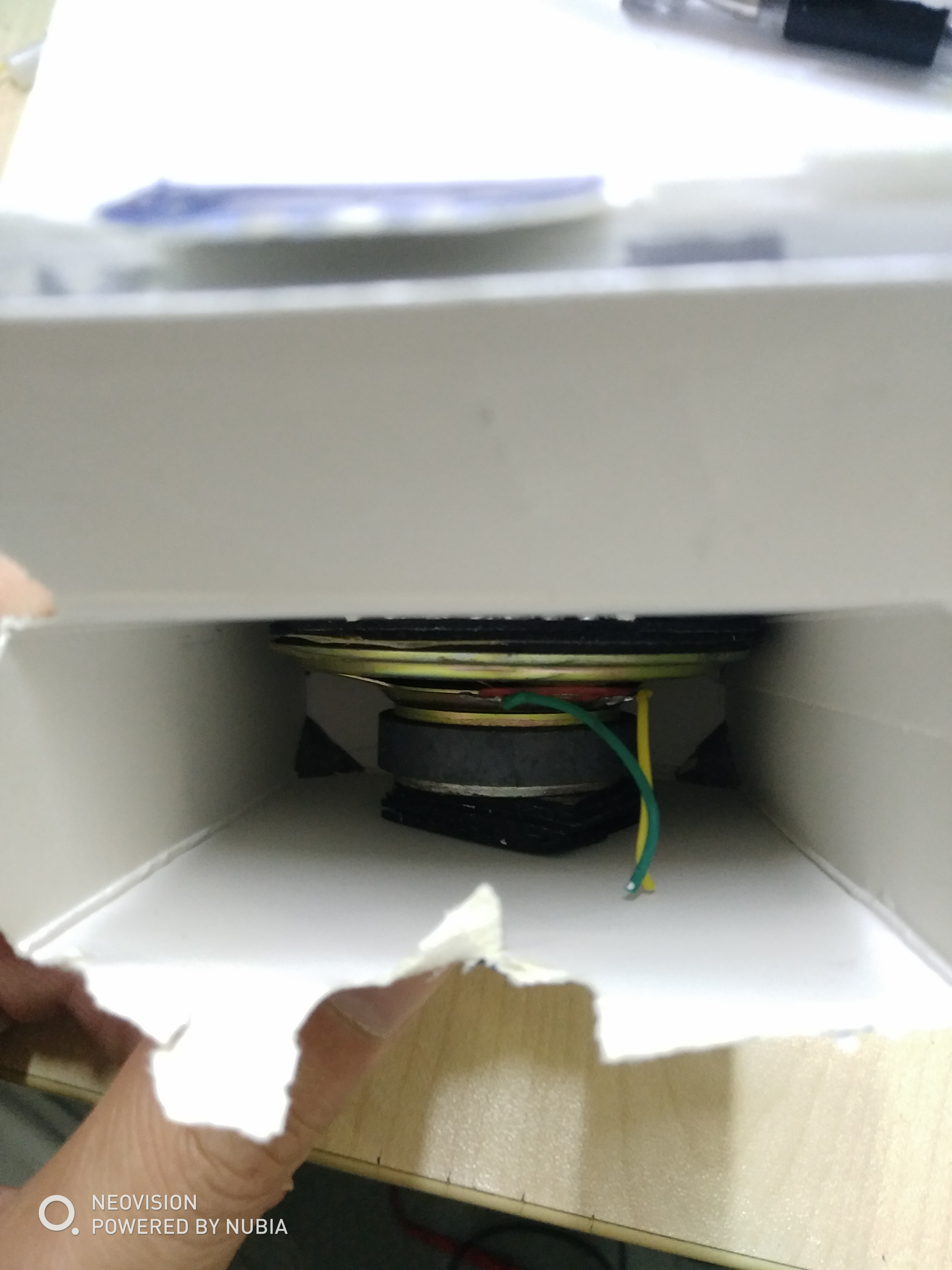 minisom1耳机如何拆解,miniso蓝牙耳机拆解外壳教程