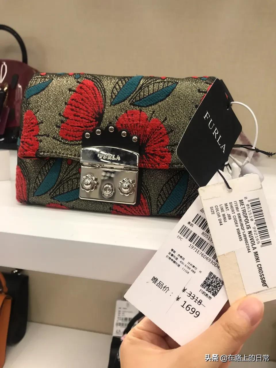 国外买coach比国内便宜多少,买coach正品哪个网站打折多