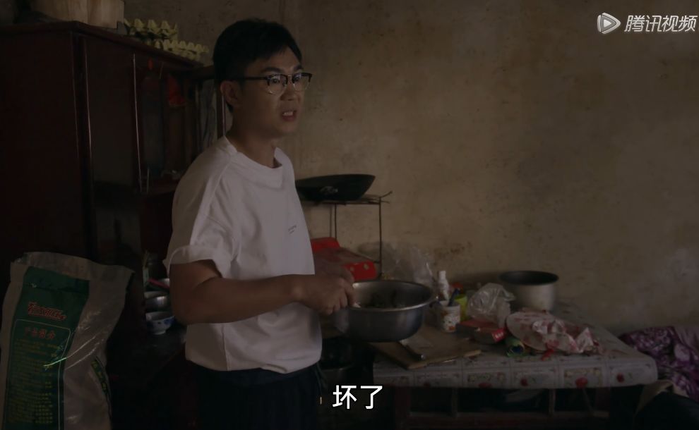 看完贫困山区孩子学习生活的感受,看大山里的孩子有感