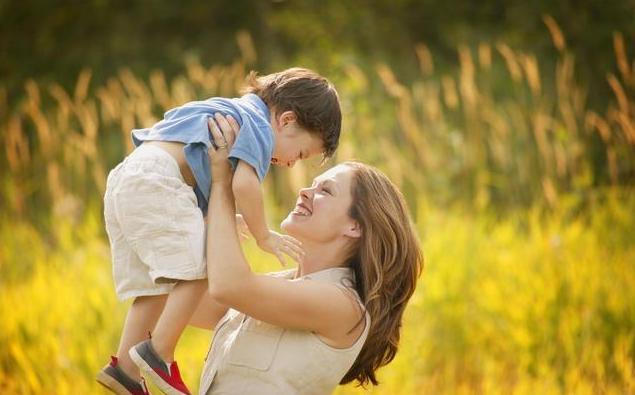 孩子调皮贪玩学习差，善用“同伴关系”力量，还你上进乖宝宝