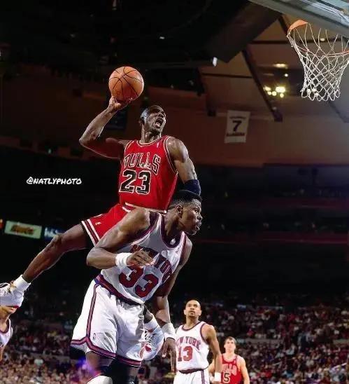 NBA纪实连载44：主宰94总决，乔丹不服者神经刀斯塔克斯是个疯子