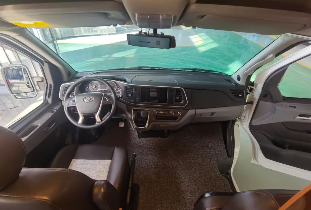 卫航v500有中门5座,卫航v570无中门2021款