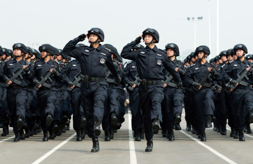 美国警察破案能力和中国对比,中美警察和美国警官