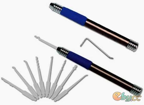 锁匠万能民用锁二合一,开锁师傅说哪种钥匙的锁安全性高