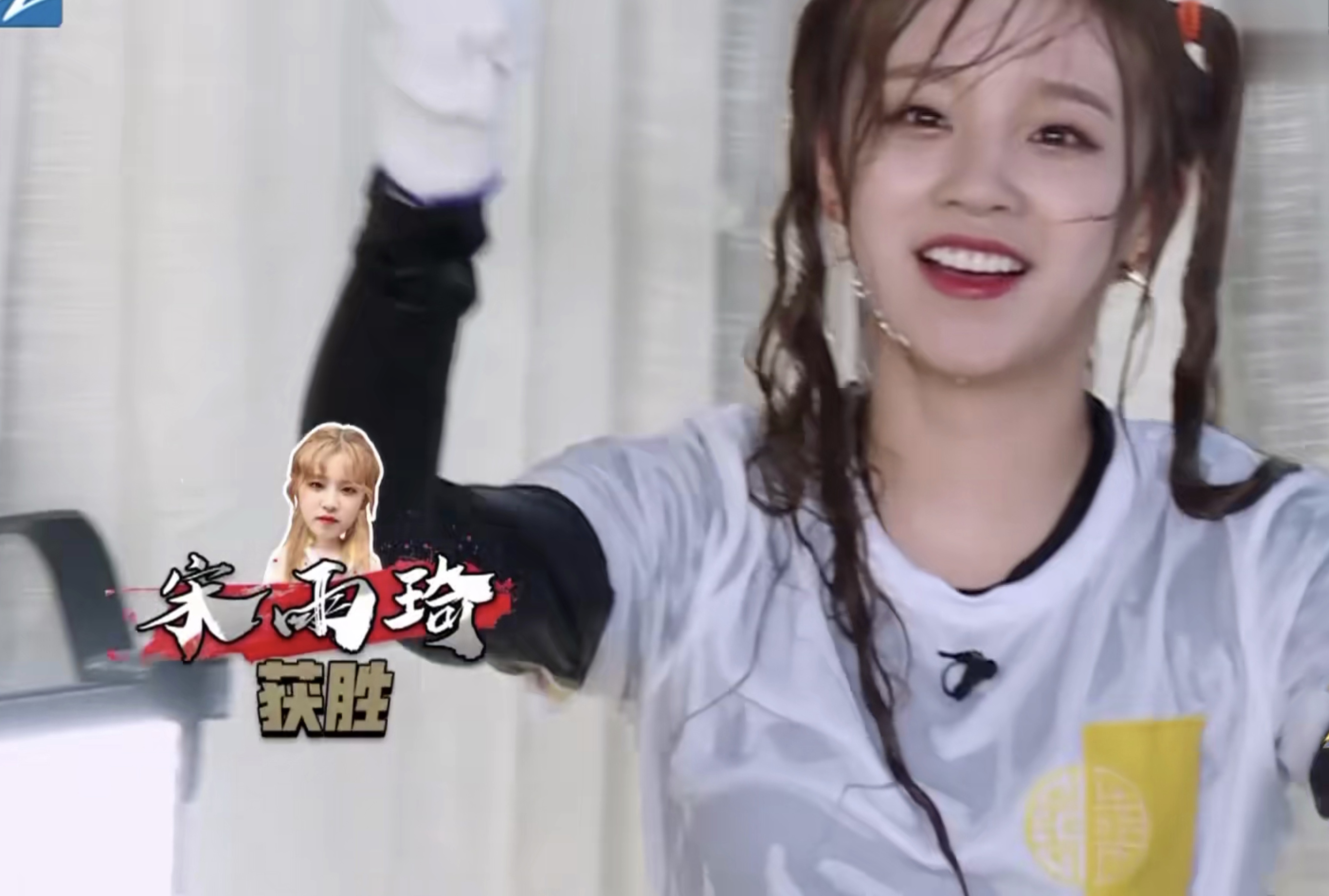 baby扮青蛇美艳绝伦,宋雨琦好看还是angelababy好看