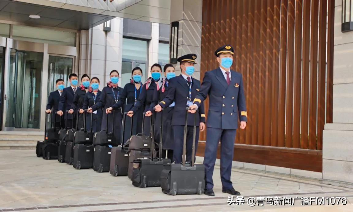 在青岛胶东国际机场乘坐东航航班是什么体验?