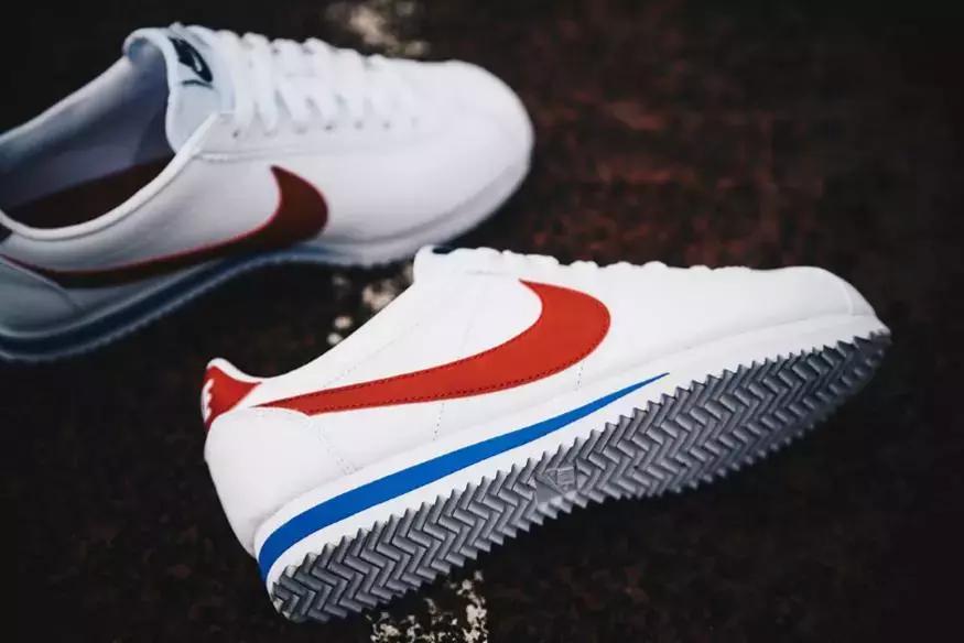 夏季最好穿的男士休闲鞋,红蜻蜓皮鞋男士休闲鞋