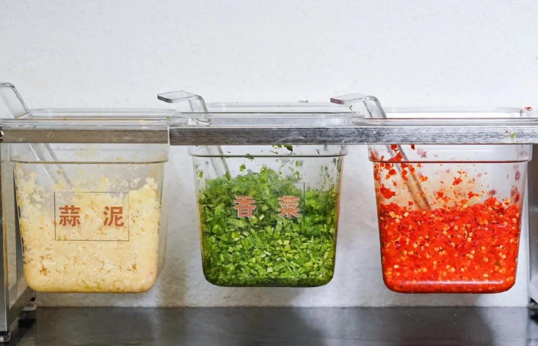 吃正宗成都冒菜,正宗川味火锅底料吃一次就忘不了