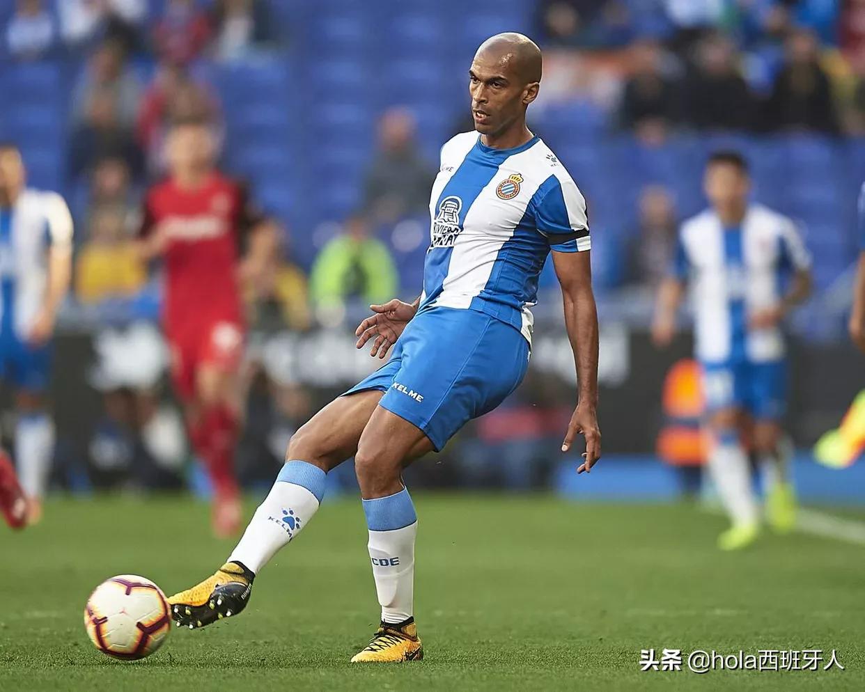 武磊神级单刀助西班牙人,武磊弱点