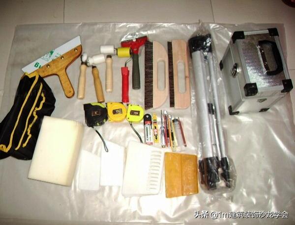 1cm工艺,墙纸和什么收口最协调