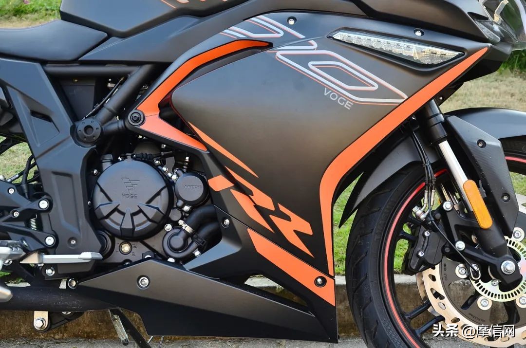 无极300rr和阿普利亚250选哪个好,2万公里的无极300rr值得买吗