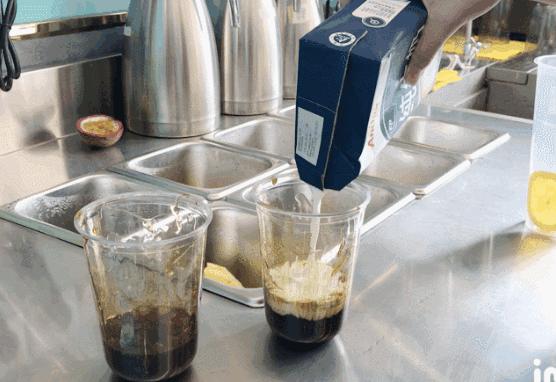 MASHIMARO流氓兔|火爆全网的流氓兔奶茶来当代啦！重点是免费喝