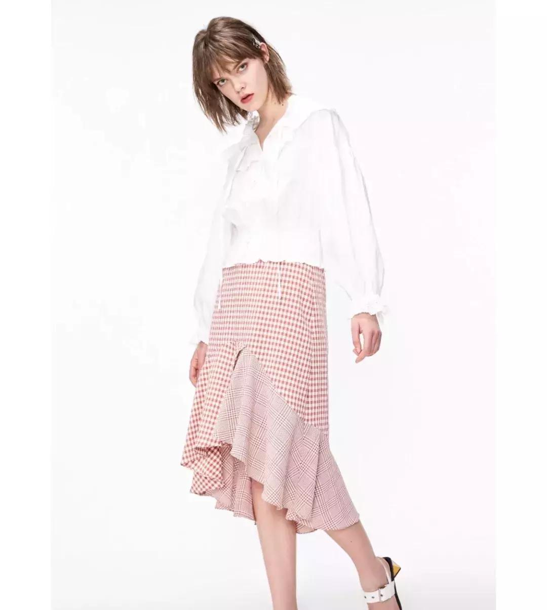 春季新款时尚百搭大码衬衫,爆款秋冬时尚衬衫第二件免费