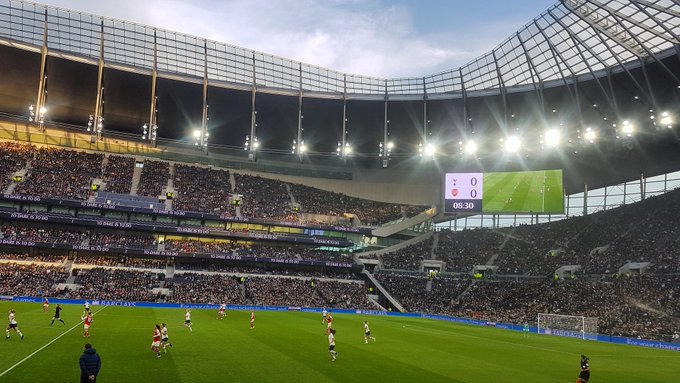 请穆里尼奥只是过渡，热刺等待的不是更牛教练而是俱乐部买家