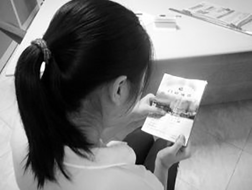 女孩被索赔1万,少女意外毁容索赔案例