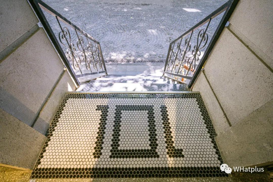 小众潮牌淘宝买手店,正品潮牌买手店进货渠道在哪里