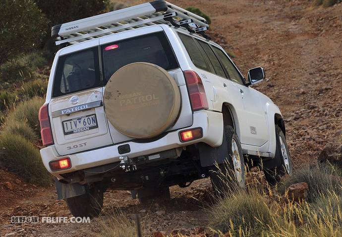 途乐跟途达有什么区别,小途乐汽车