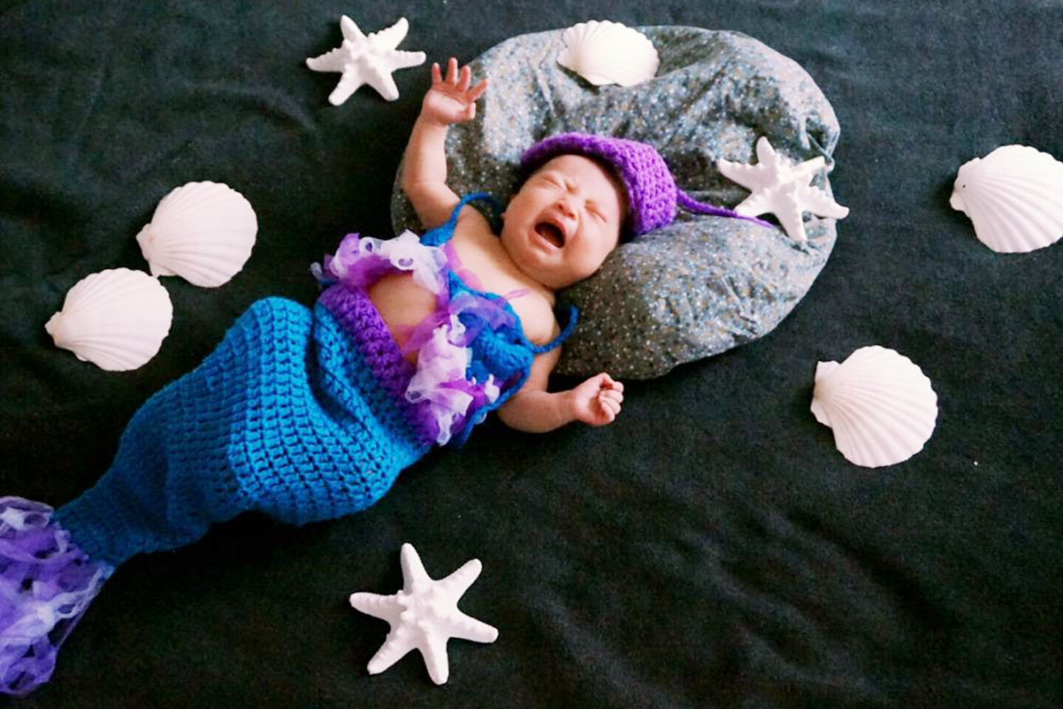 给宝宝拍满月照危害,为什么现在流行给宝宝拍满月照